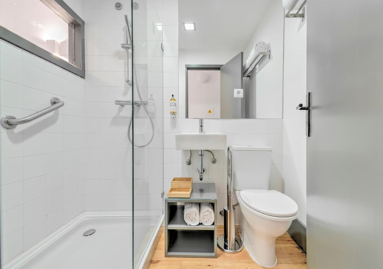Oporto Street Fonte Taurina - Riverfront Suites (Adults Only) ภายนอก รูปภาพ