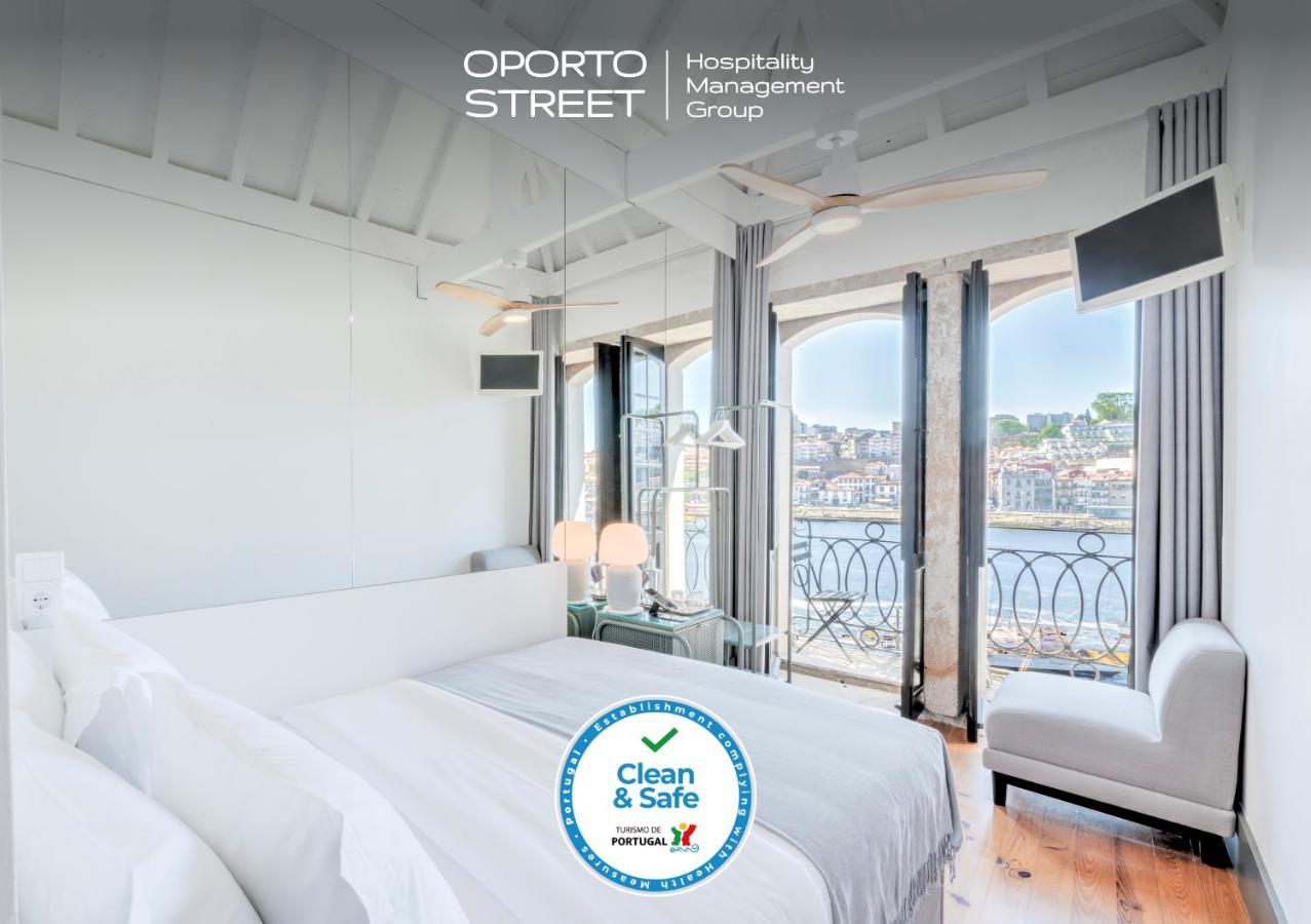 Oporto Street Fonte Taurina - Riverfront Suites (Adults Only) ภายนอก รูปภาพ
