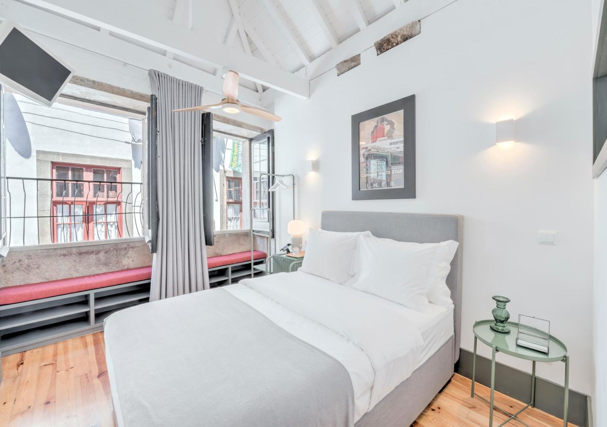 Oporto Street Fonte Taurina - Riverfront Suites (Adults Only) ห้อง รูปภาพ