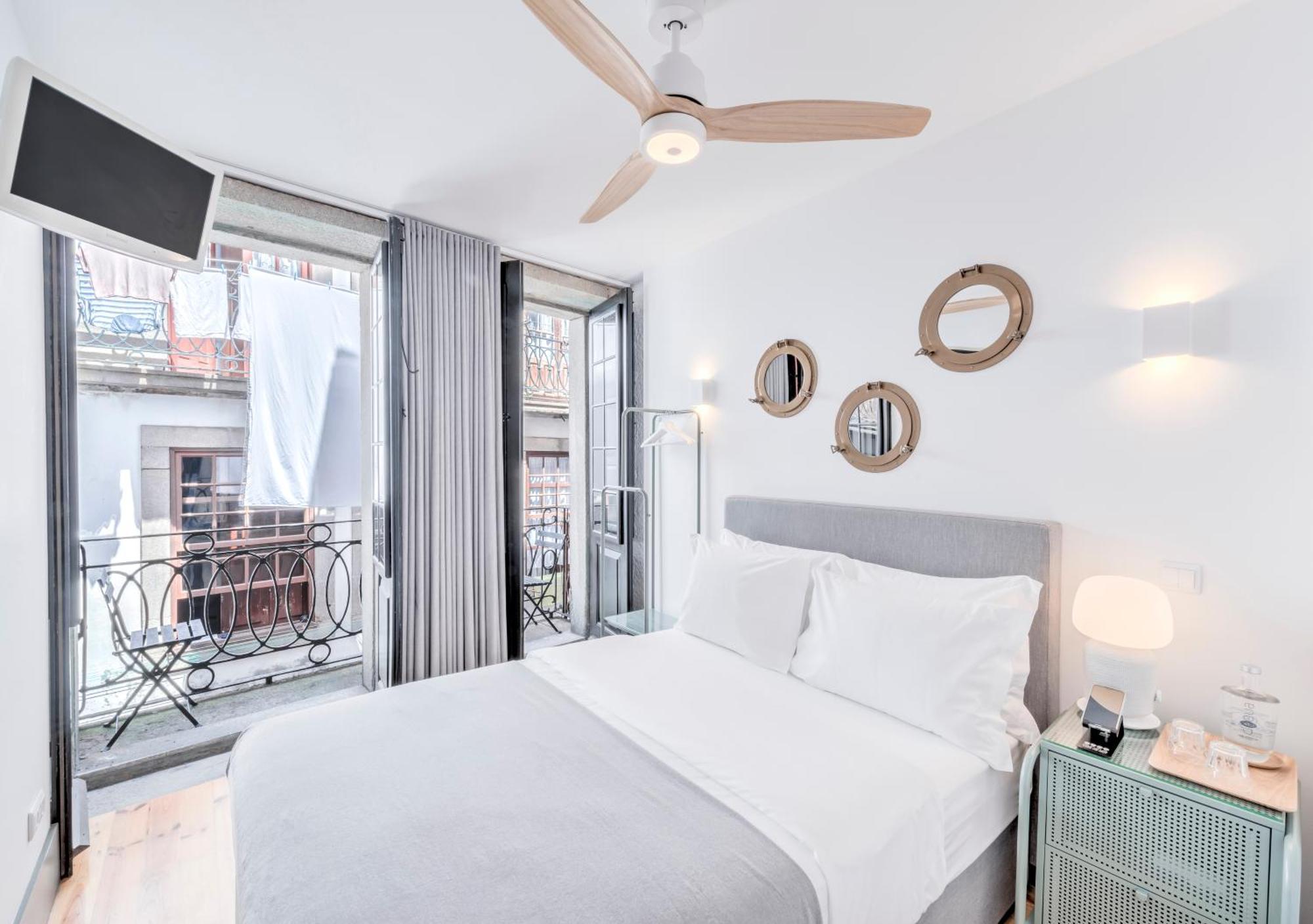 Oporto Street Fonte Taurina - Riverfront Suites (Adults Only) ห้อง รูปภาพ